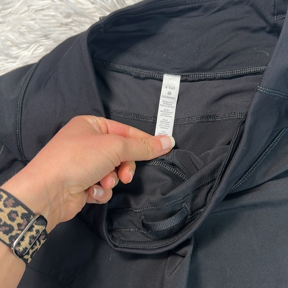 Lululemon Speed Up Short Long *4" Updated Fit Black - Picture 2 of 6